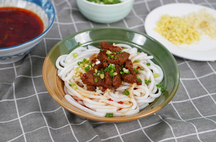 右江肉臊子粉培训